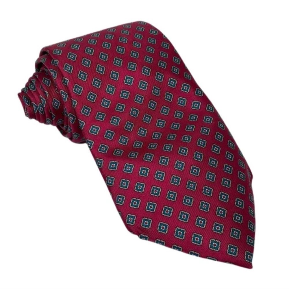 Vintage Christian Dior Square Dot Burgundy
Mens Silk Tie
